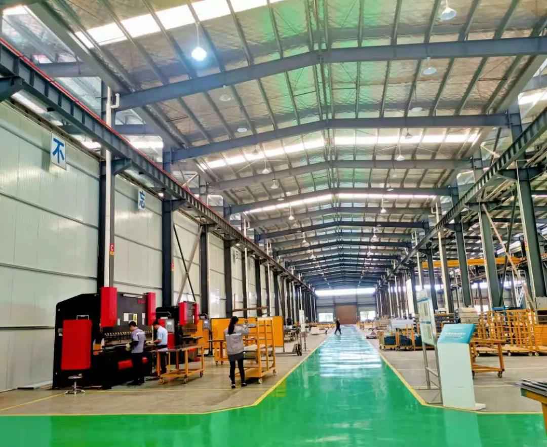 【乐鱼在线登录入口(China)官方网站湖南生产基地】热火朝天生产忙，高质高效产精品！​